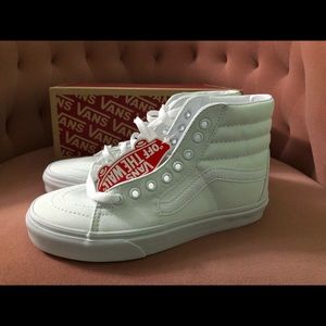 Sk8 Hi Vans